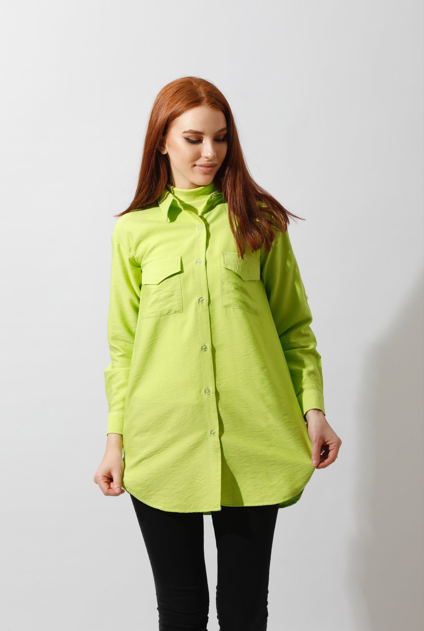 Linen Women's Blouse with Long Sleeves and Two Pockets - EMY & ROSE Boutique