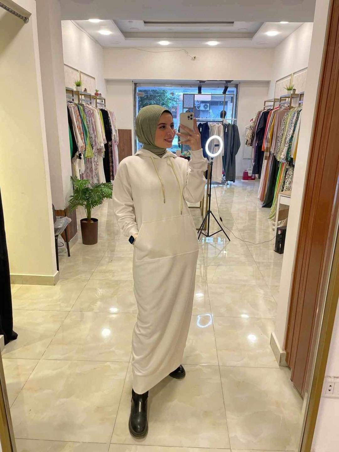 فستان ميلتون قطني كبير الحجم مع هودي
