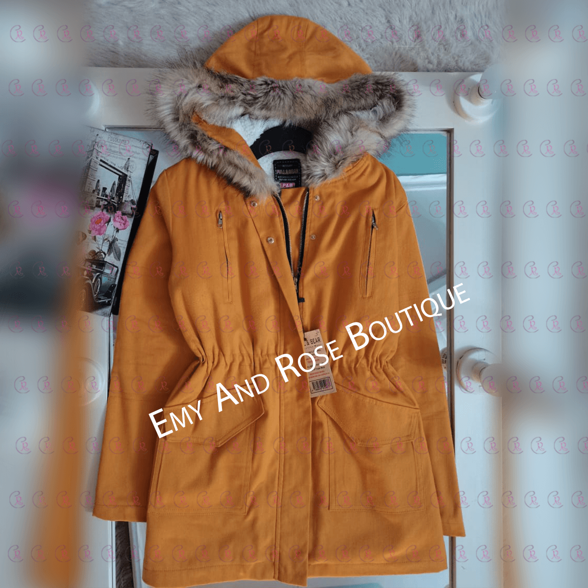Gabardine Jacket Line with Fur - EMY & ROSE Boutique