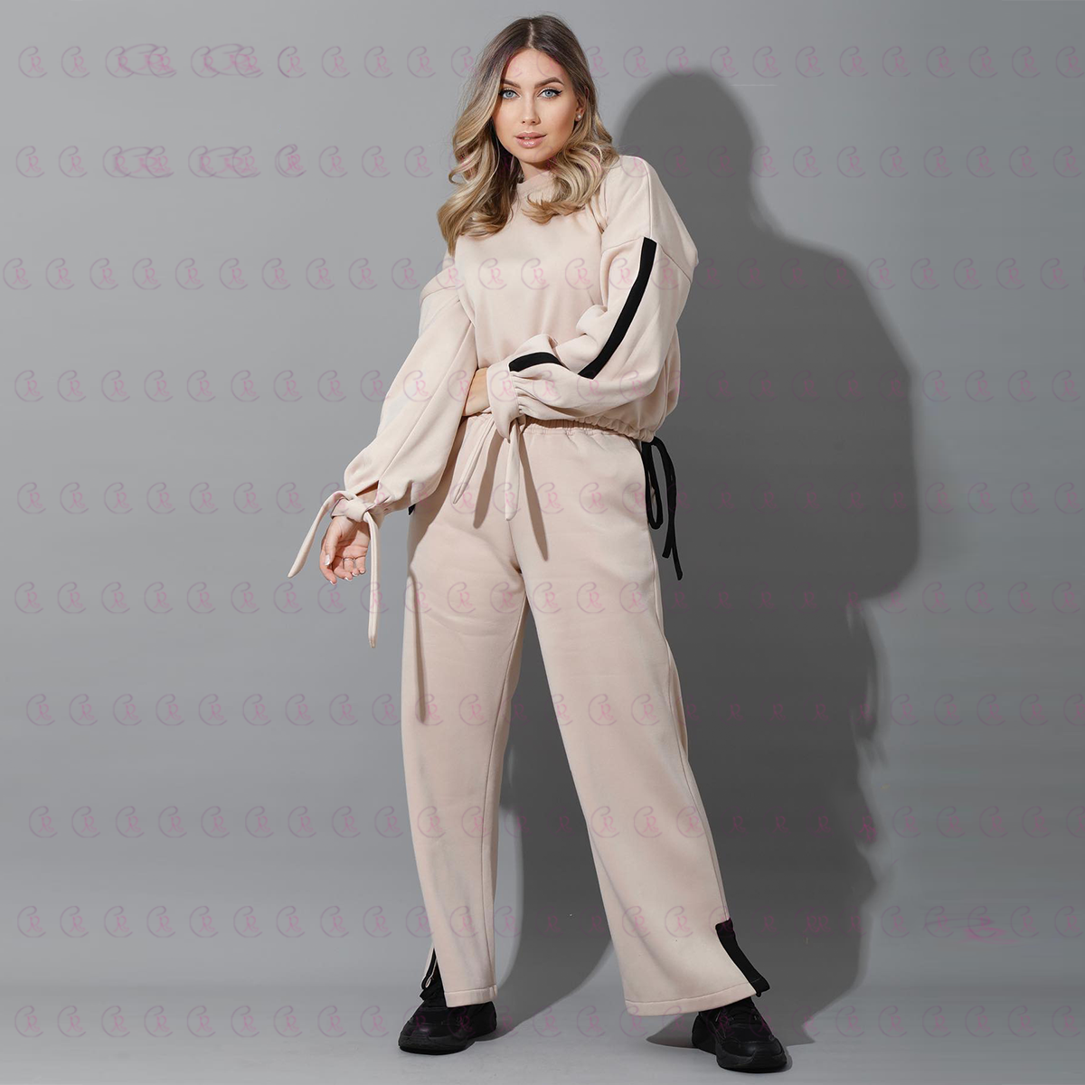 2 pieces Track suit - EMY & ROSE Boutique