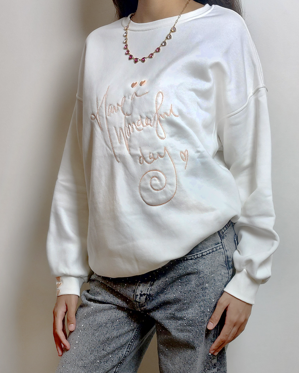 Cotton - oversized sweatshirt - Embroidered Front - long sleeves